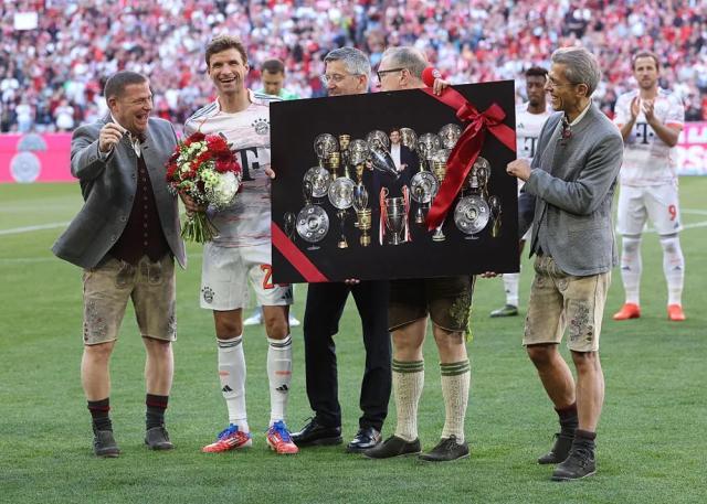 开云-【德甲】穆勒主场告别战凯恩破门，拜仁2比0门兴