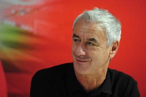 利物浦官方：伊恩-拉什等4人为利物浦vs切尔西传奇赛教练组成员