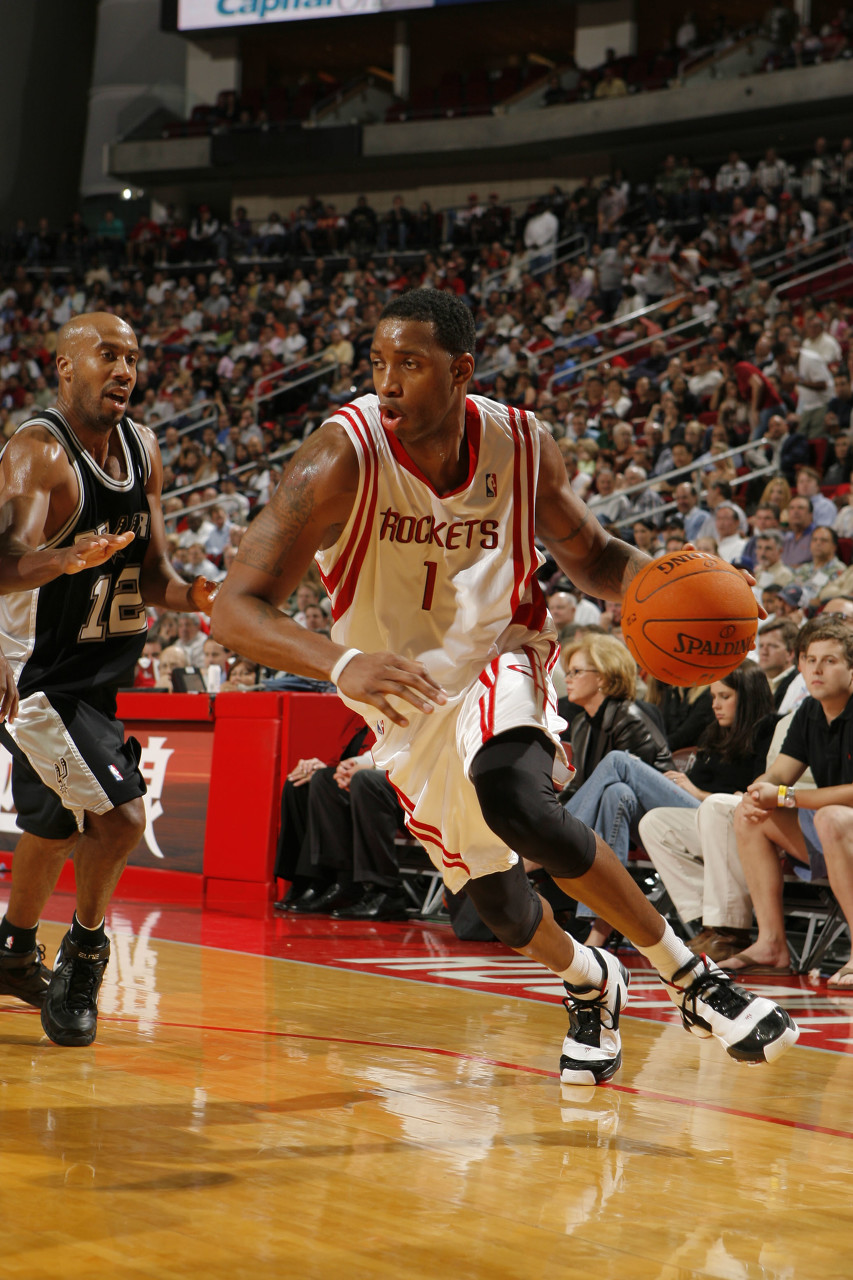 开云在线直播-麦迪：22连胜给了我争冠队的体验 我们天赋一般但凝聚力超强